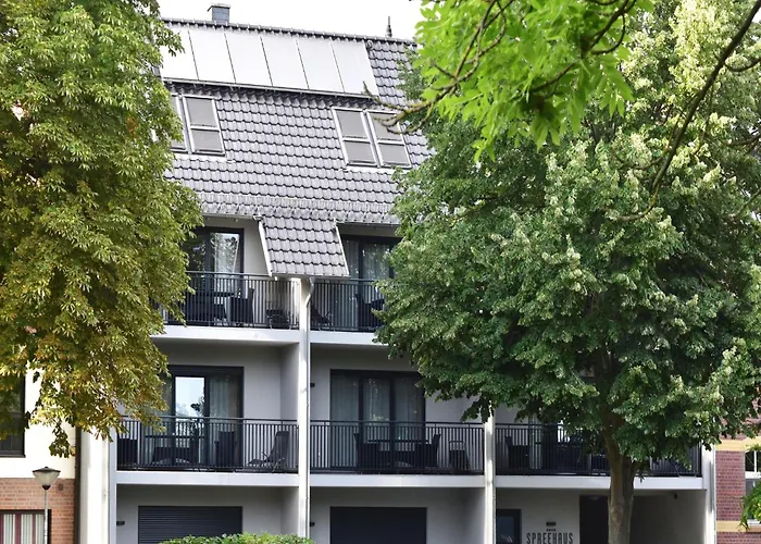 In Near The Water شقة